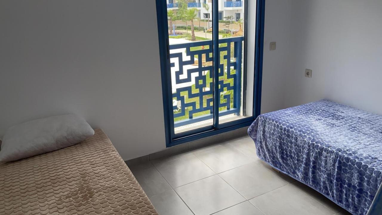 Appartement De Luxe Avec Piscine A 5 Min De La Plage マルティル エクステリア 写真