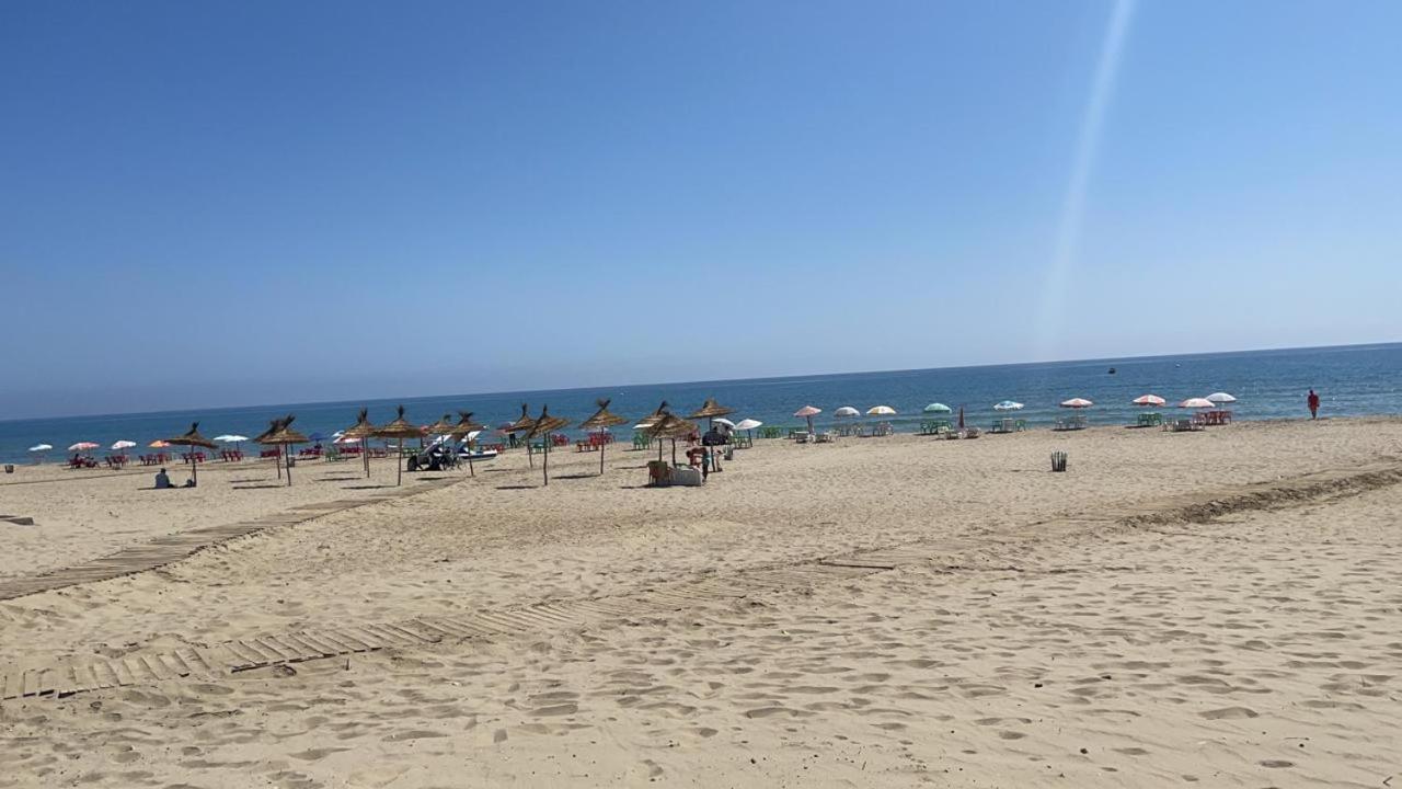 Appartement De Luxe Avec Piscine A 5 Min De La Plage マルティル エクステリア 写真